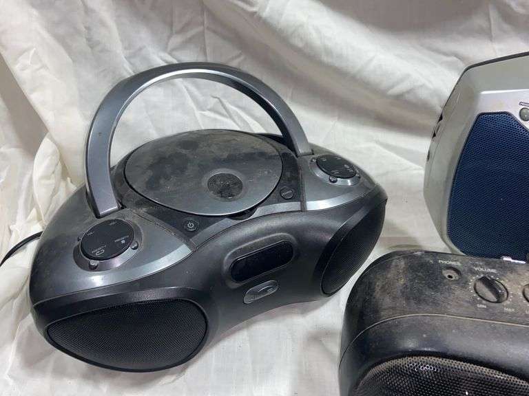 Avgo bluetooth sales cd boombox